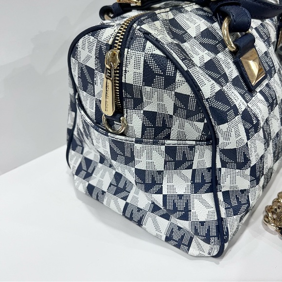 Michaels Kors Grayson medium empire satchel EUC - Picture 5 of 13